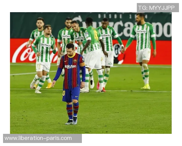 德甲激战巴萨险胜热刺乌龙球引发全场狂欢与转会传闻