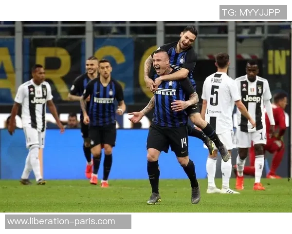 友谊赛尤文图斯与国米战平争议判罚引发全场热议