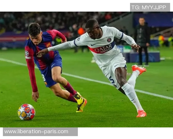 意甲精彩对决曼联逆转巴黎圣日耳曼上演帽子戏法引爆全场激情