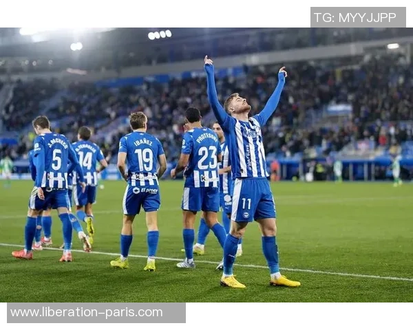 足总杯惊天逆转本菲卡3-0马竞全场沸腾赛后点评引发热议 足总杯惊天逆转本菲卡3-0马竞全场沸腾赛后点评引发热议