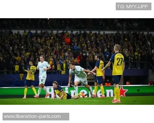 欧冠激战巴萨与阿森纳握手言和神奇扑救成比赛焦点