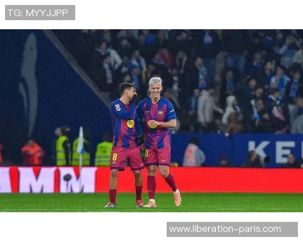 足总杯惊天逆转里昂5-1狂胜巴萨战术解析揭示惨败真因 足总杯惊天逆转里昂5-1狂胜巴萨战术解析揭示惨败真因